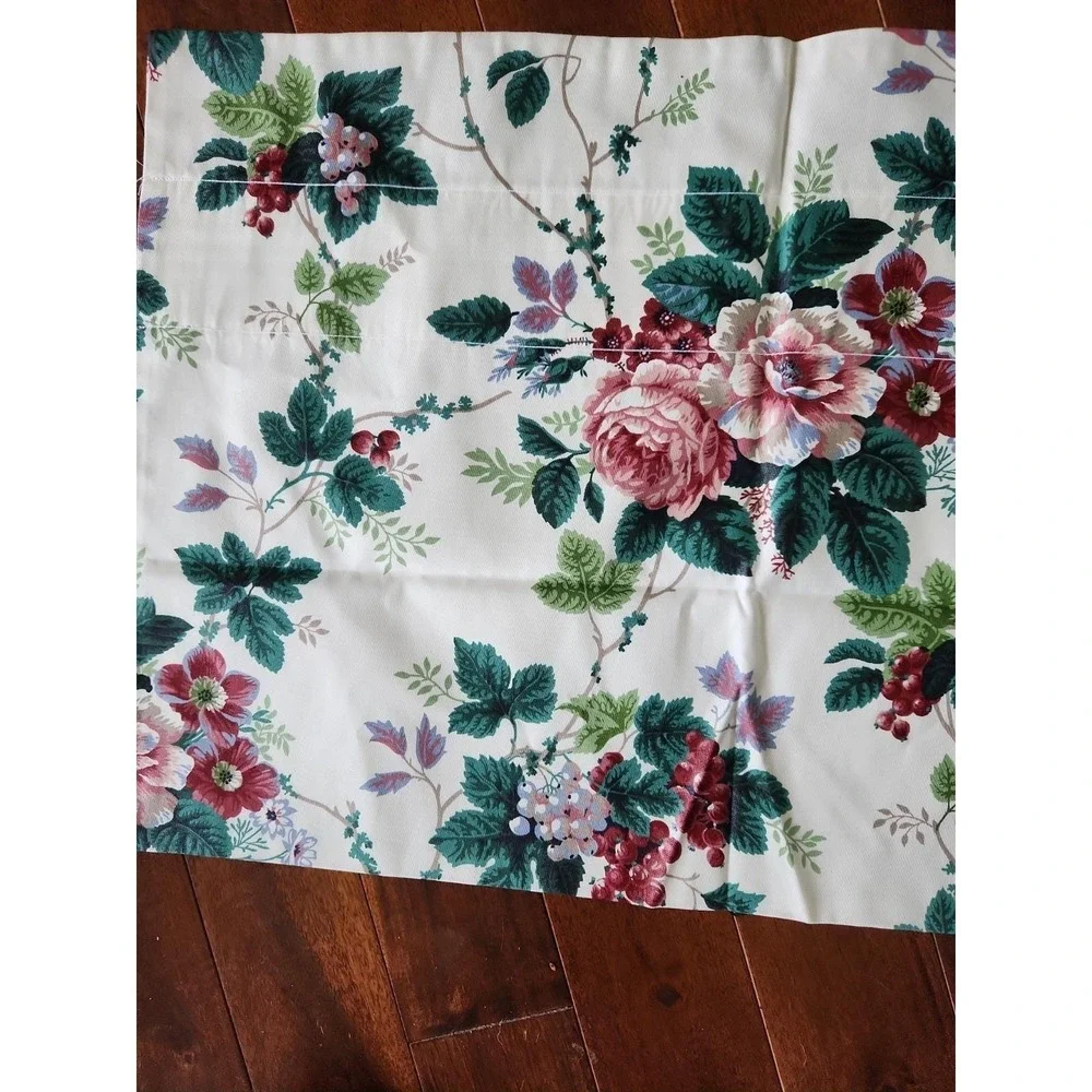 WAVERLY Pleasant Valley Grapes Bold Floral Valance White 17